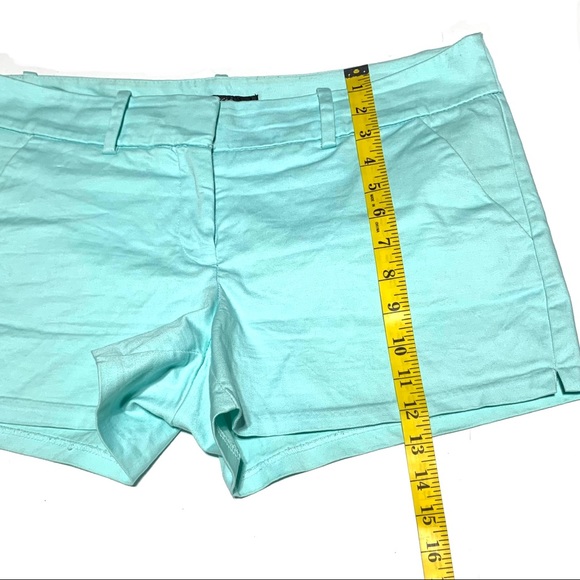 Mossimo Mint Green Women’s Stretch Extensible Short Size 10 - Picture 6 of 8
